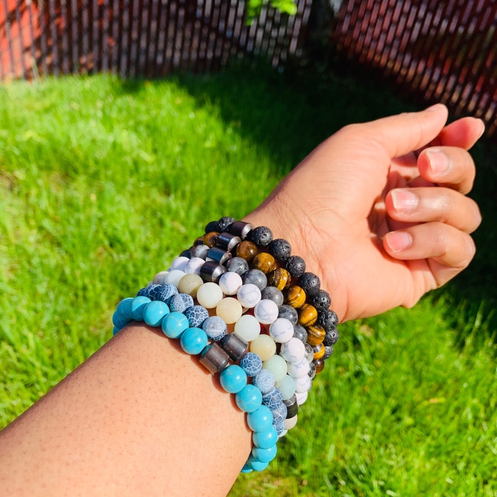 8mm Magnetic Beaded Bracelets - Picture 5 of 6